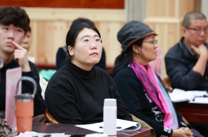 屏幕截圖 2025-11-27 101729.jpg